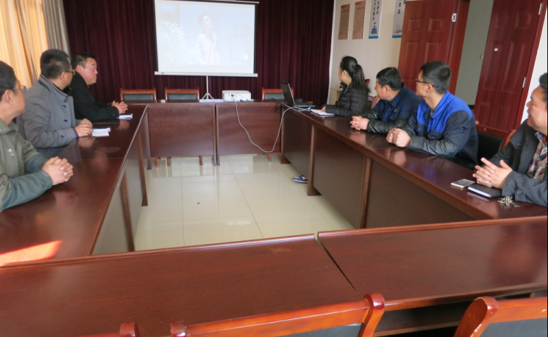 公交大浦廠開展黨員固定學(xué)習(xí)日活動